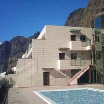 Image of Diamond Apartments