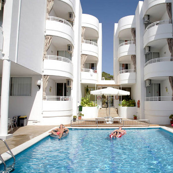 Image of El Coto Apartments