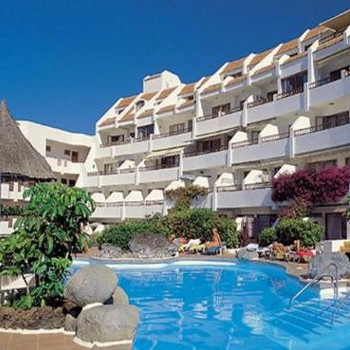 Image of Los Geranios Apartments